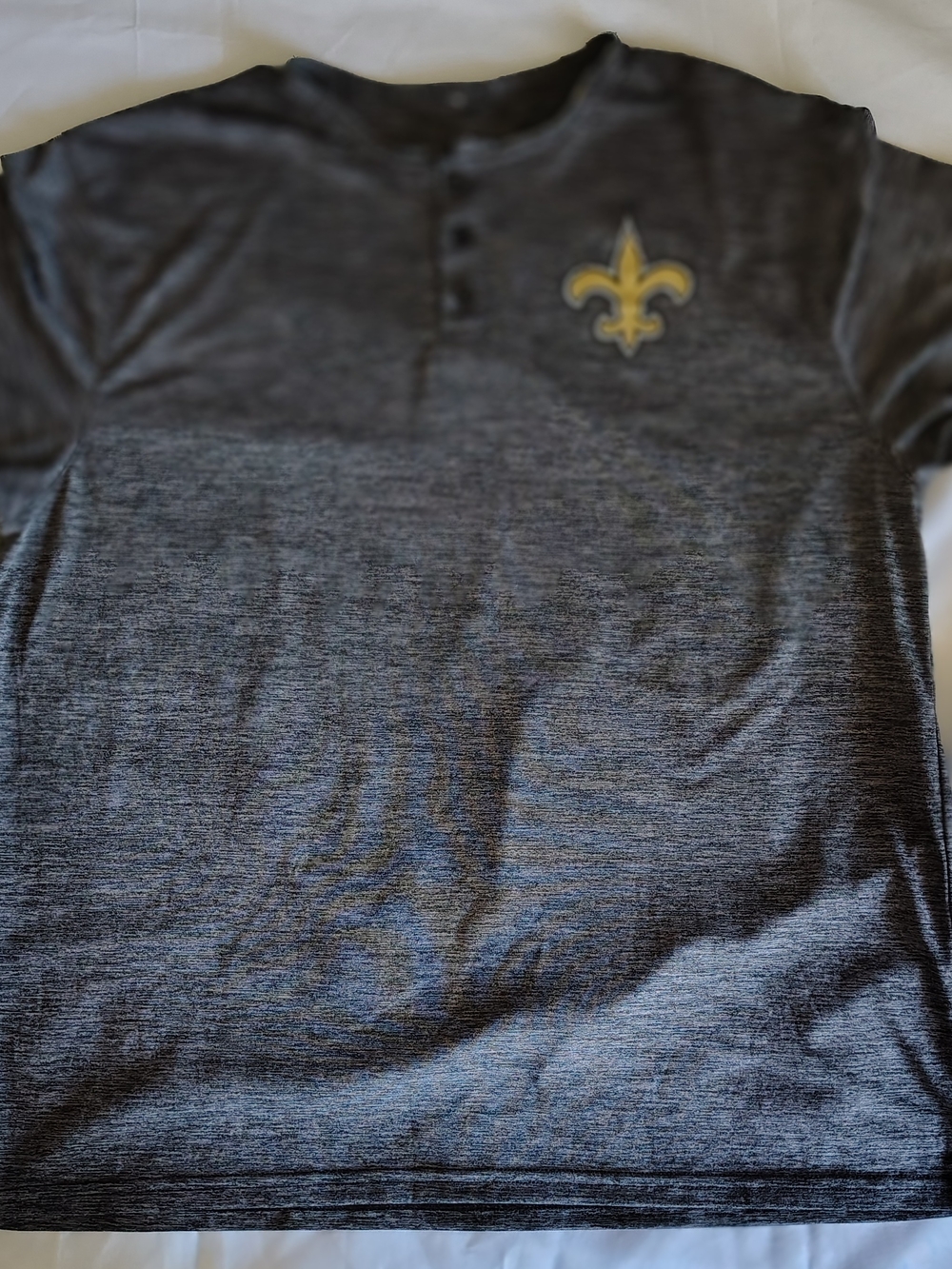 Saints NFL Men's Heather Gray Henley with Gold Fleur-de-Lis